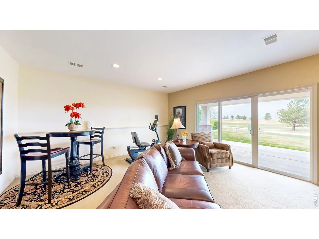 Photo of 5852 Watson Dr