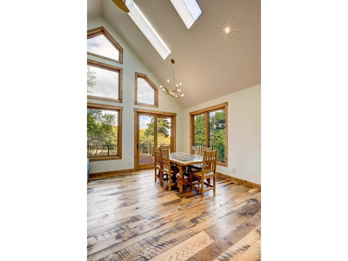 Photo of 964 Ski Rd