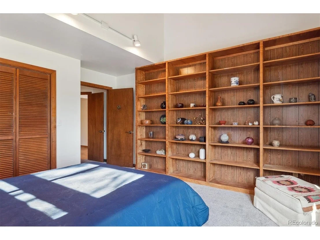 Photo of 8 Morningside Dr