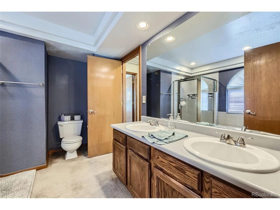 Photo of 9724 Iris St