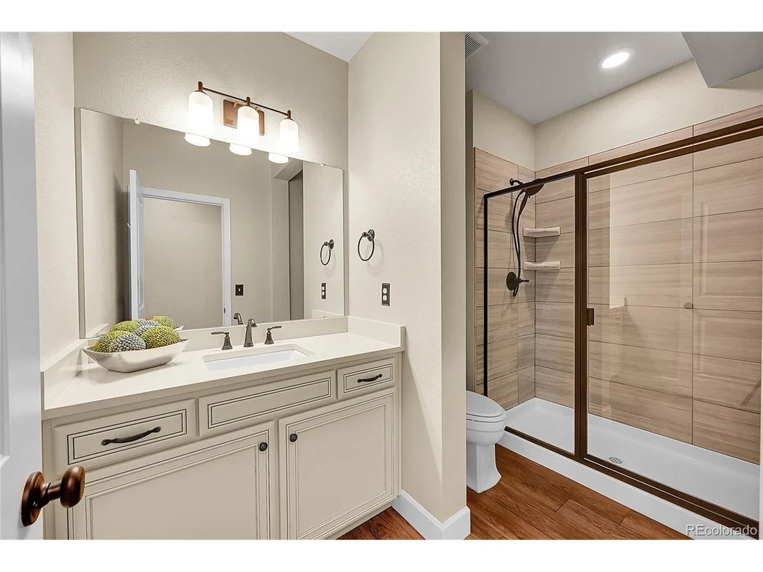Photo of 5190 Ditmars Trl