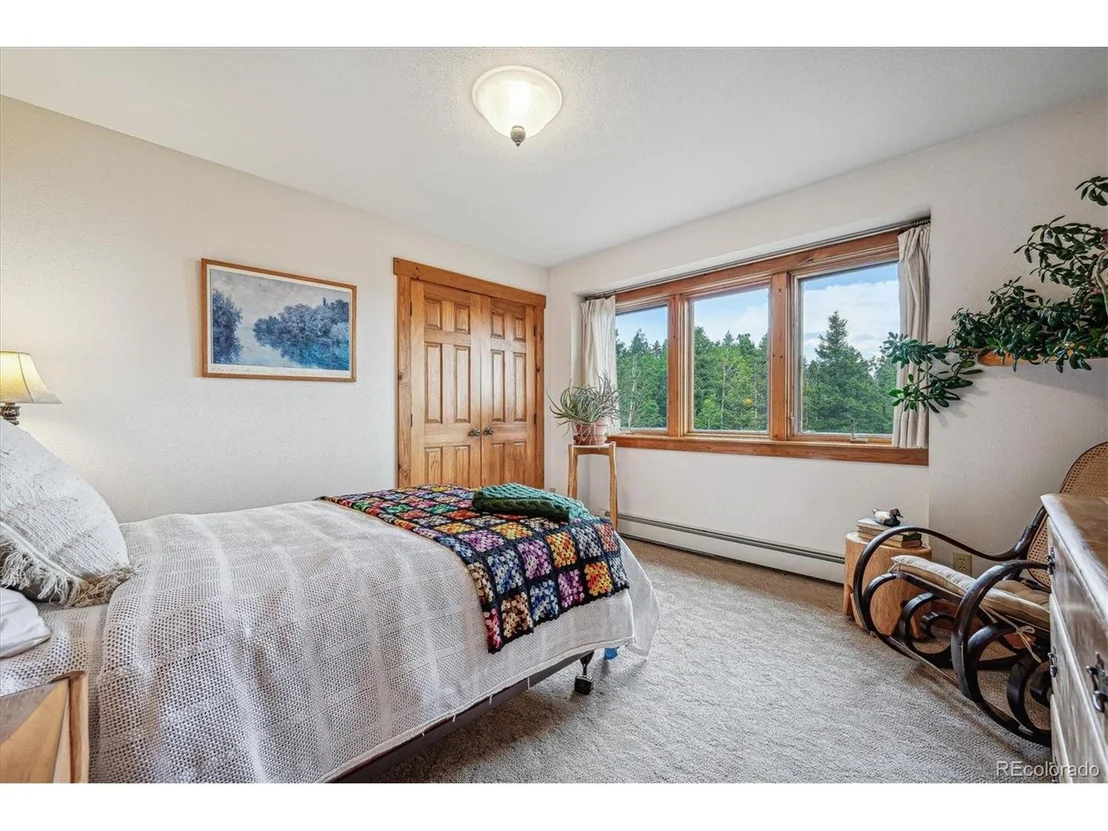 Photo of 12973 Upper Ridge Rd