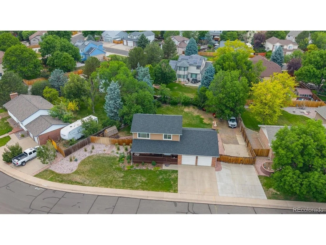 Photo of 2121 E 129th Dr