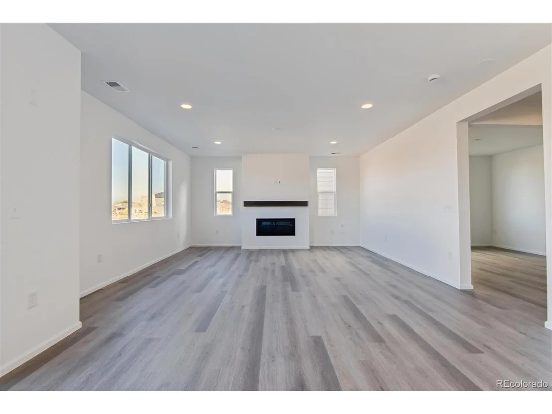 Photo of 4583 Boone Cir