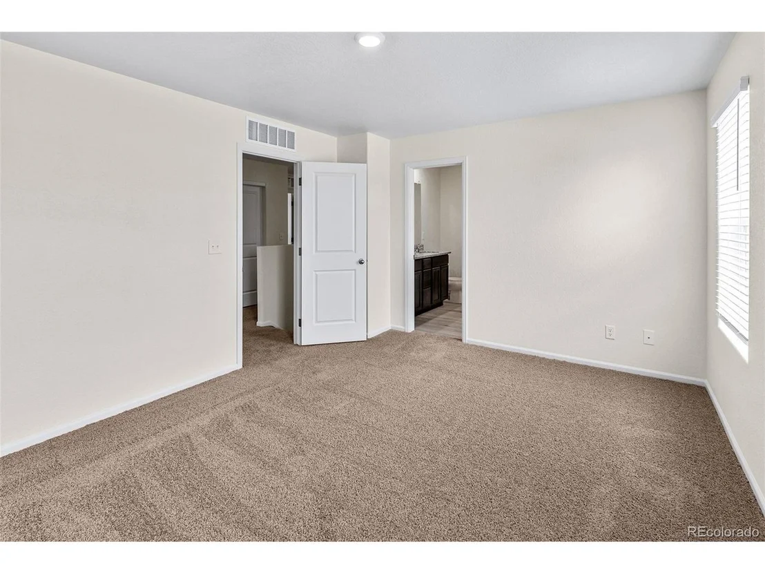 Photo of 7331 Dolores Avenue