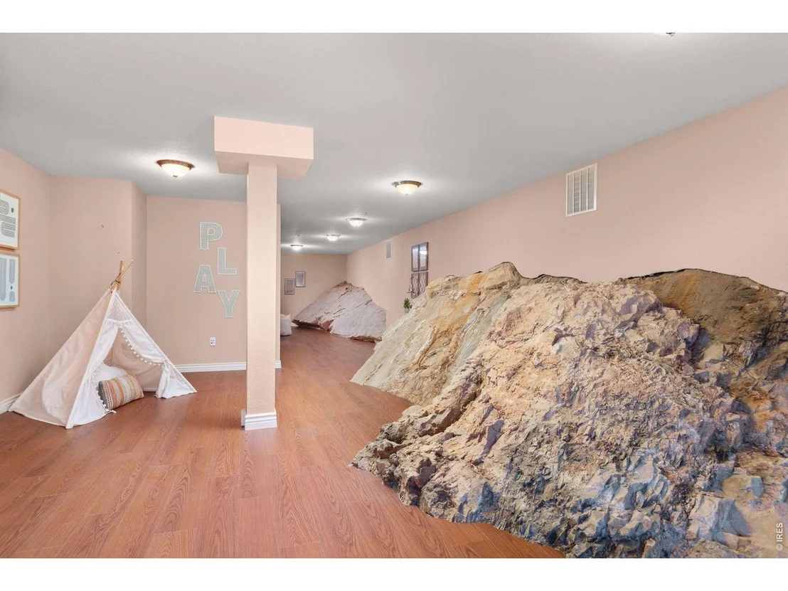 Photo of 6183 Red Hill Rd