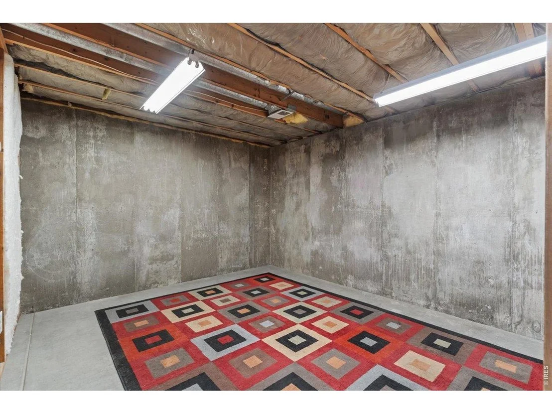 Photo of 102 7th St