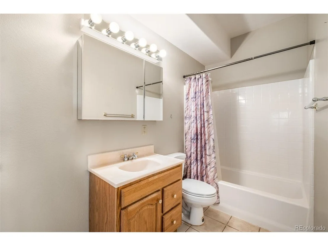 Photo of 1397 Santa Fe Trl