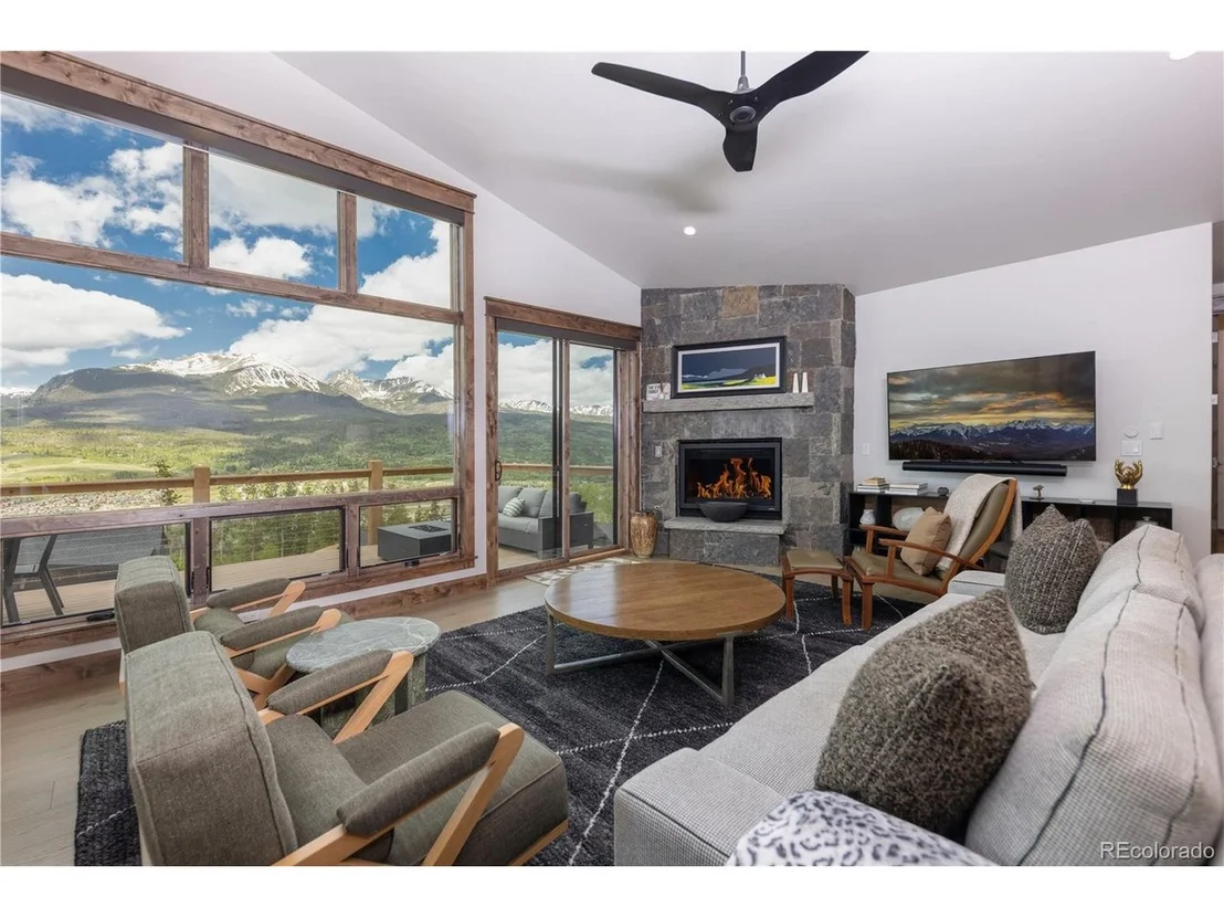 Photo of 27 Fly Caster Ln