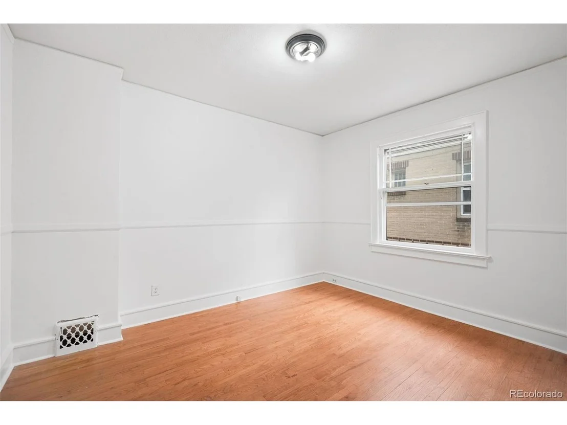 Photo of 1531 Lowell Blvd