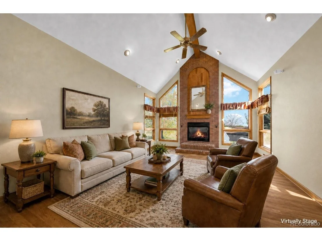 Photo of 74 Bachar Dr