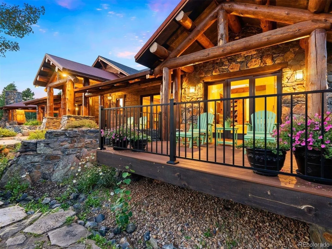 Photo of 9141 Mountain Ranch Rd