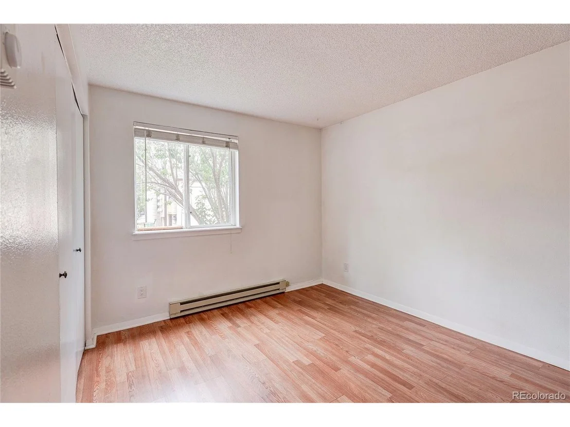Photo of Unit 1B at 3065 30th St