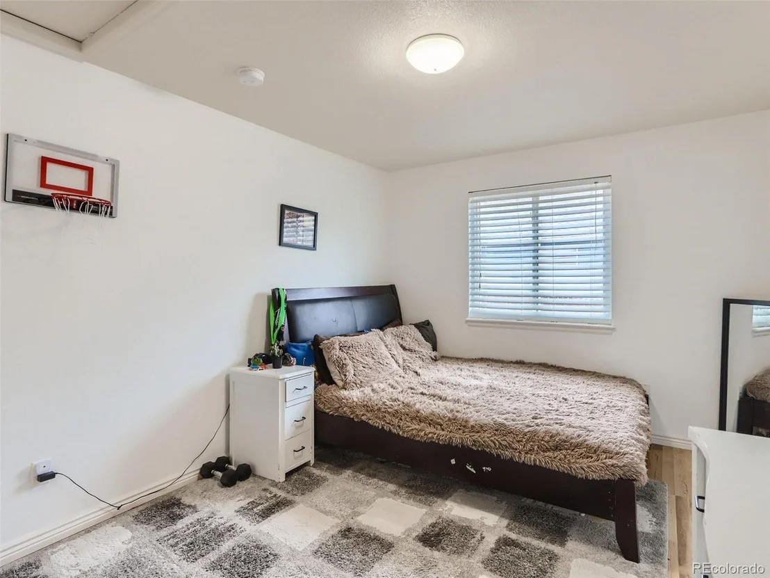 Photo of 5427 Bear Ln