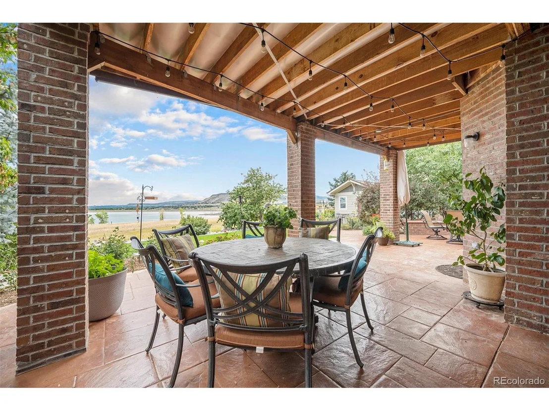 Photo of 7680 Windy Ct