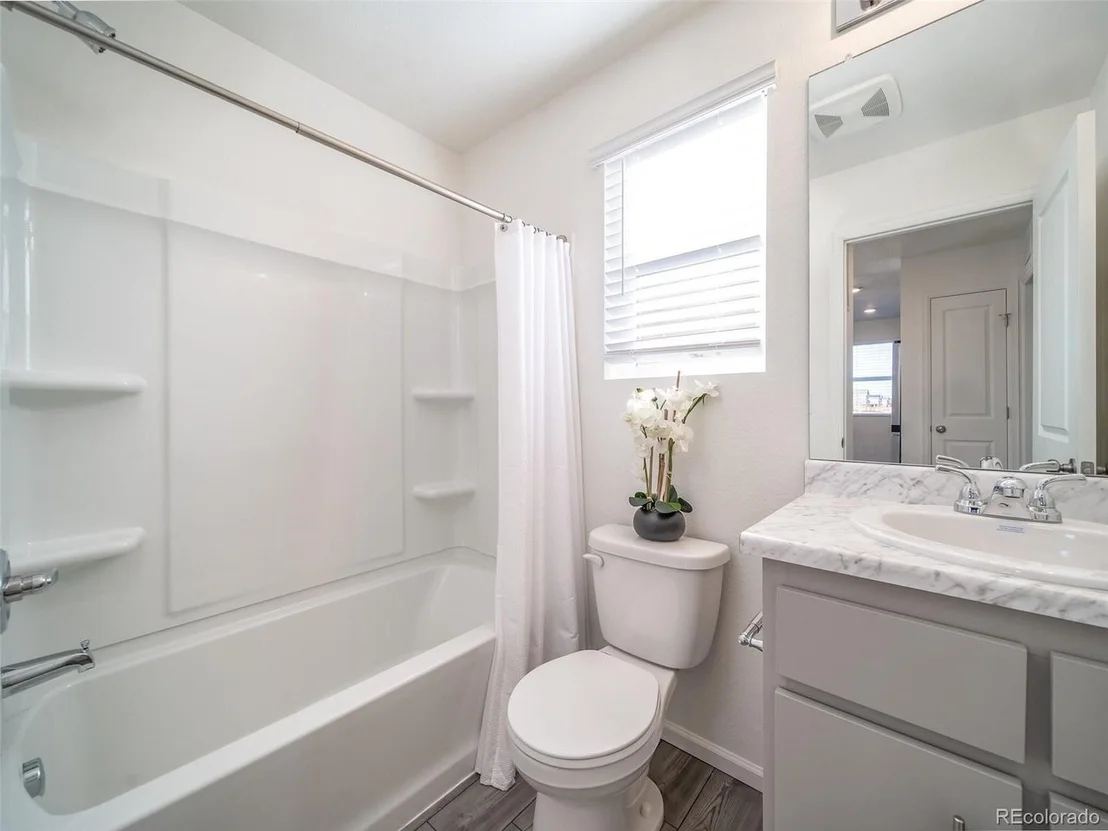 Photo of 45024 Sunflower Ln