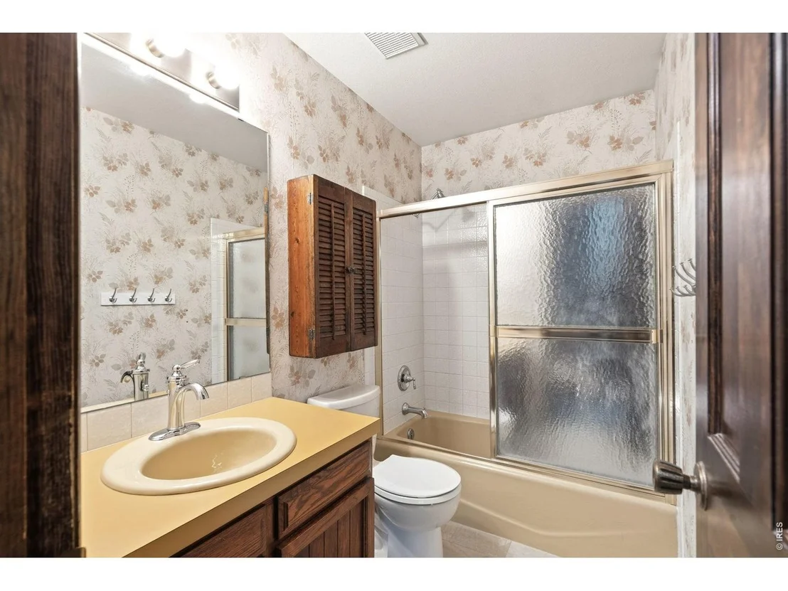 Photo of 1431 Centennial Rd