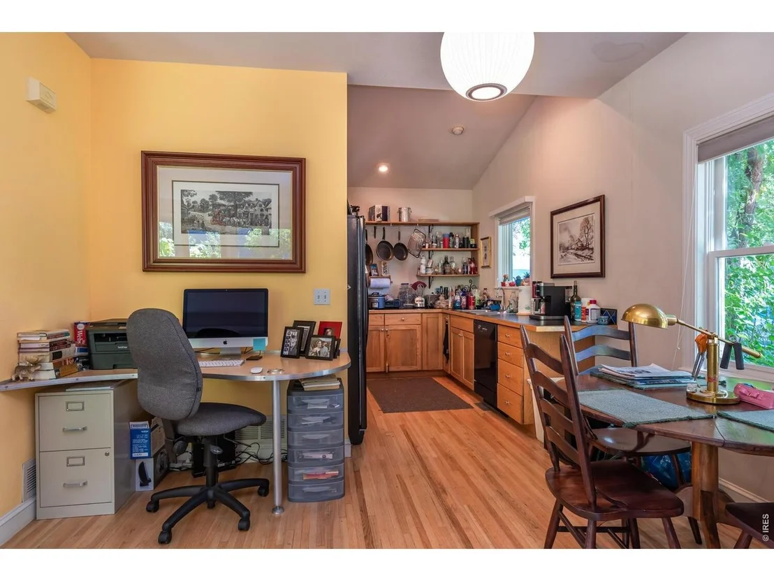 Photo of 429 Canyon Blvd