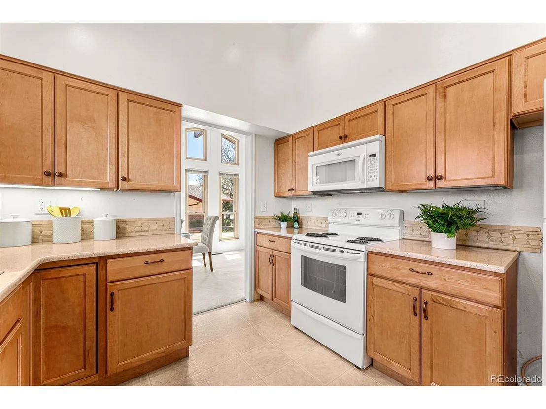 Photo of 572 Blackhawk Rd
