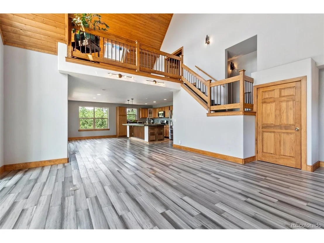 Photo of 4755 Delaware Dr