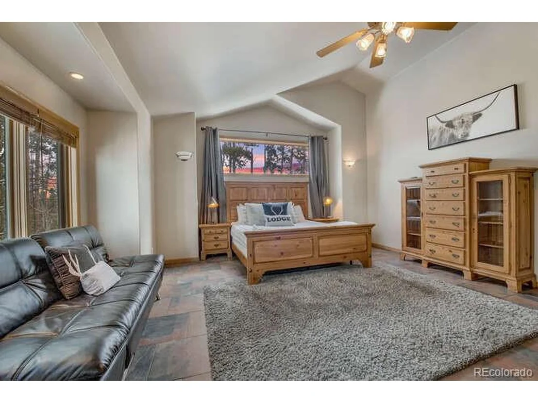 Photo of 89 Fairview Cir