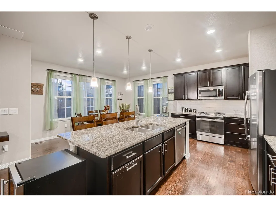 Photo of 6727 E 134th Cir