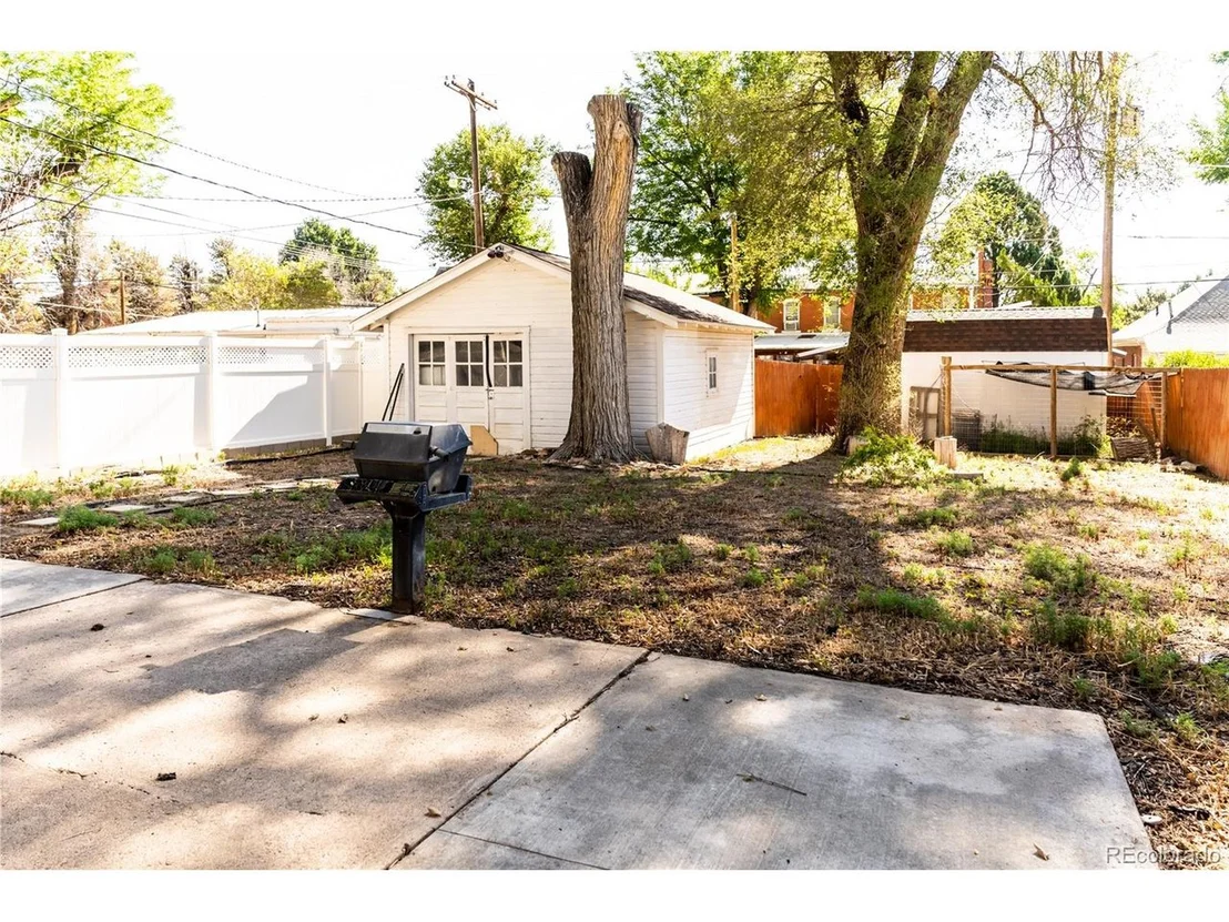 Photo of 609 Belleview Ave