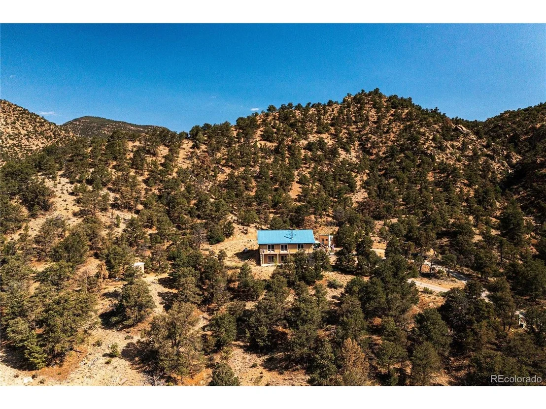 Photo of 291 County Road 51