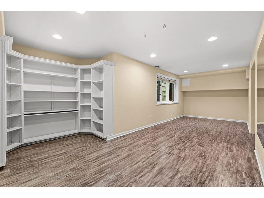 Photo of 5220 Desert Pine Ct