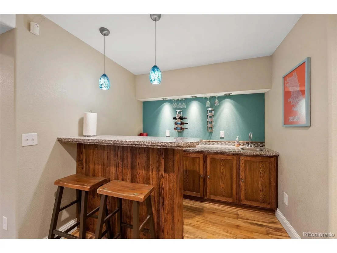 Photo of 3075 Windridge Cir