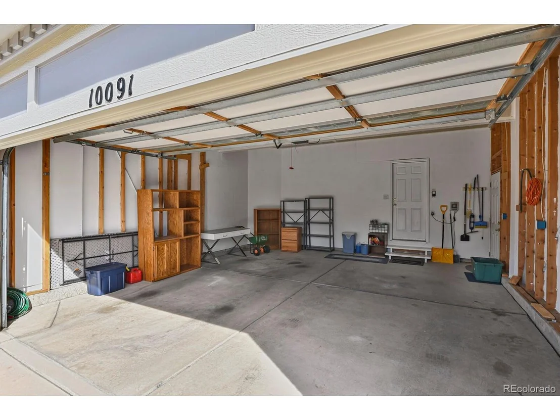 Photo of 10091 Darwin Ln