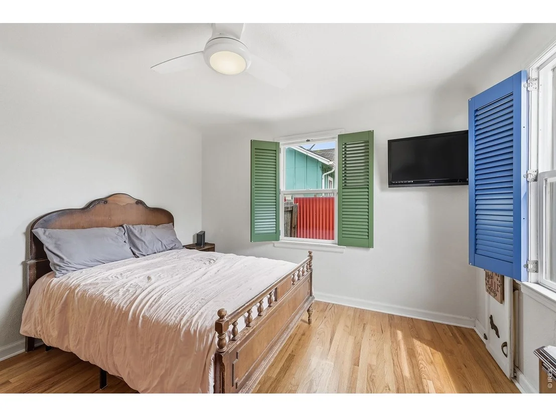 Photo of 214 17th Ave