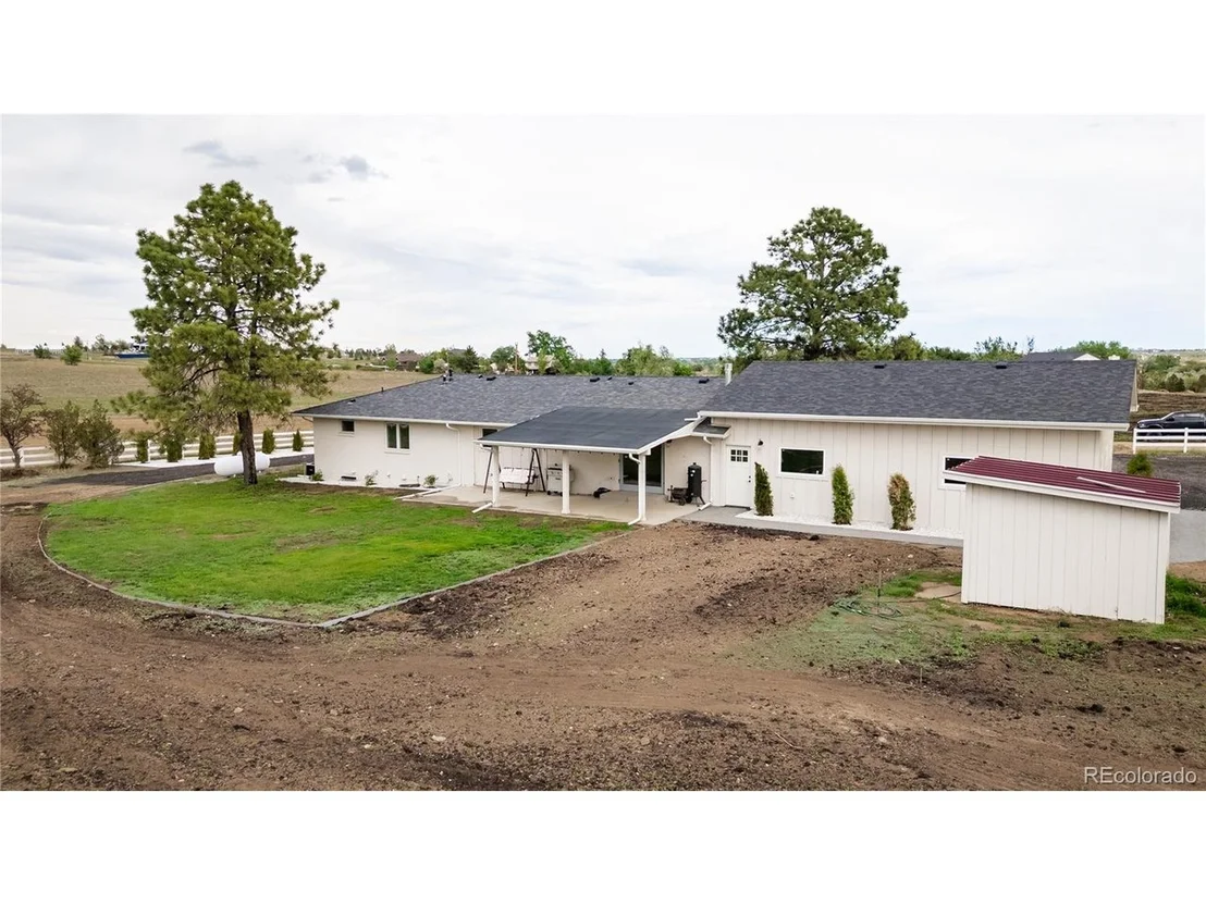 Photo of 344 County Road 16 1/2