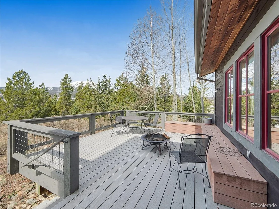Photo of 77 B Rd
