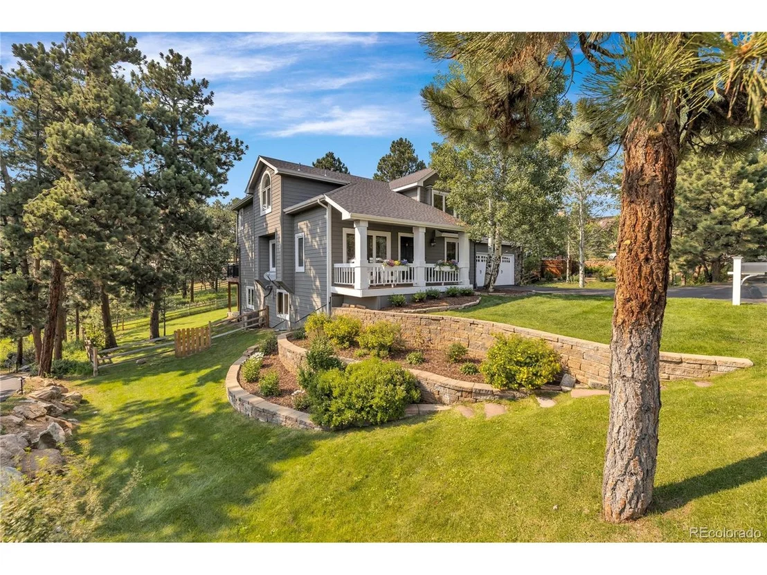Photo of 31635 Canyon Cir
