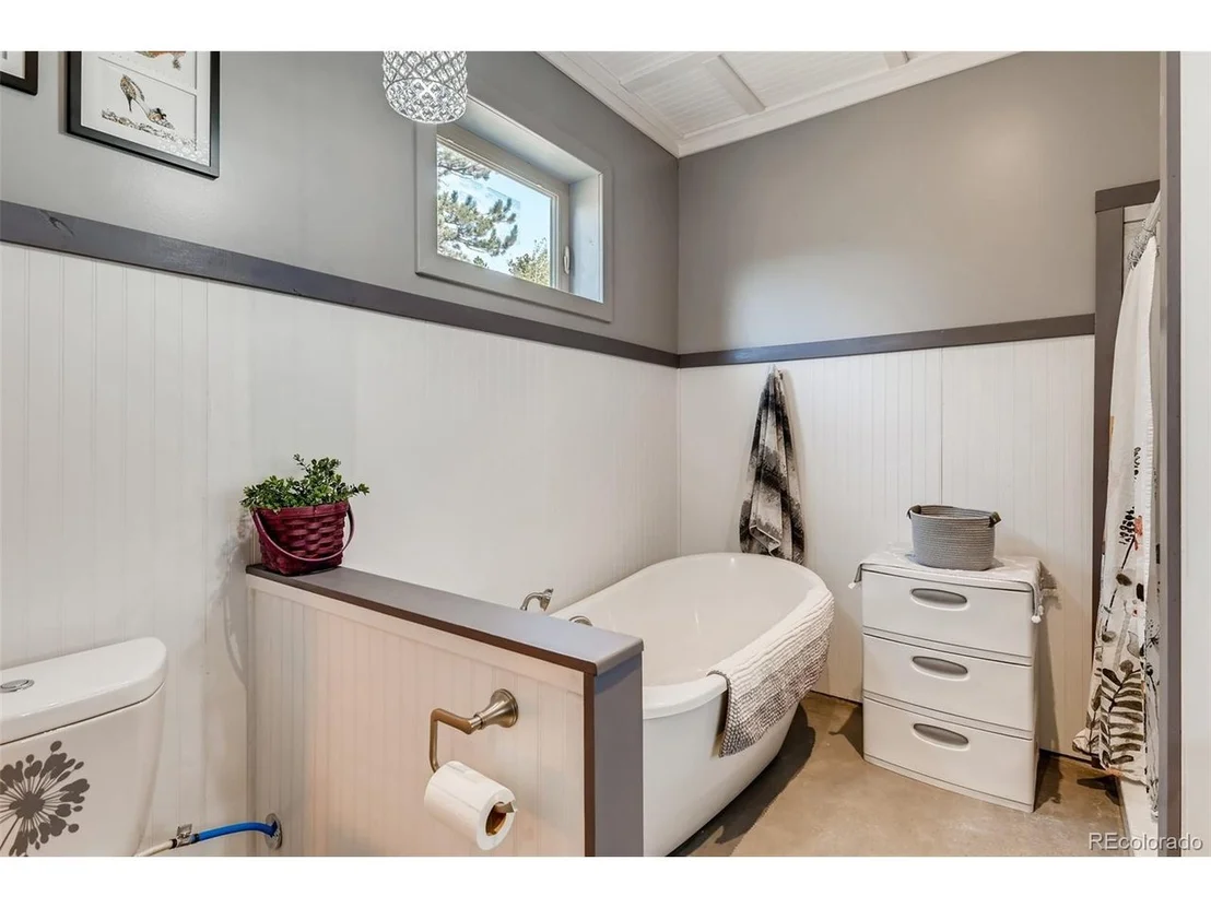 Photo of 24 Sundance Cir
