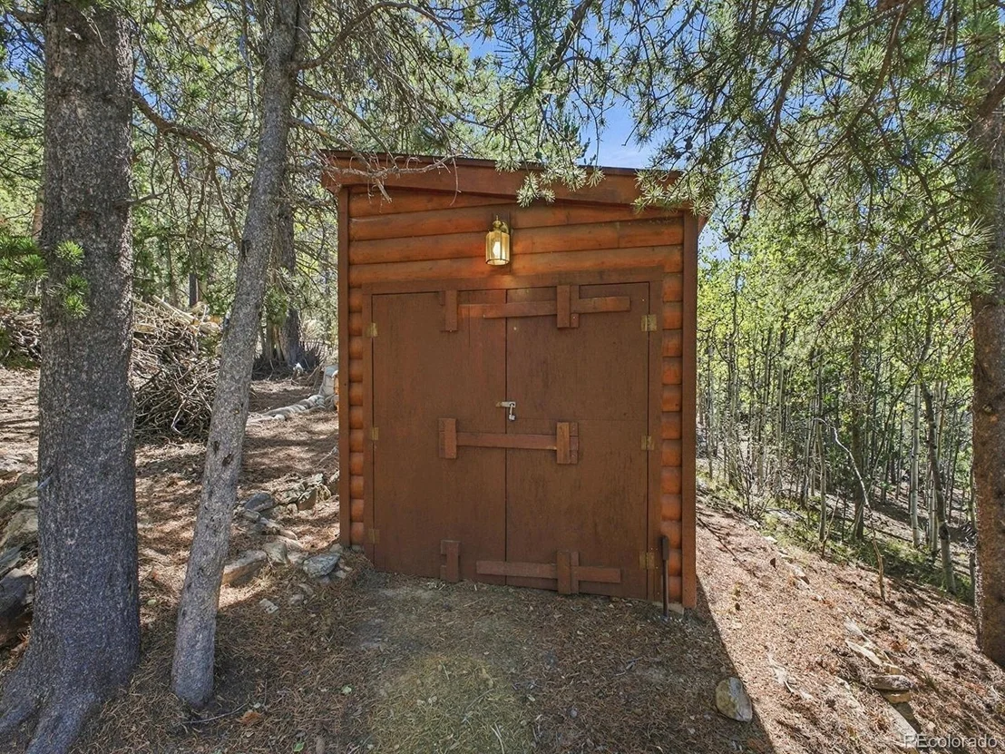 Photo of 760 Coyote Cir