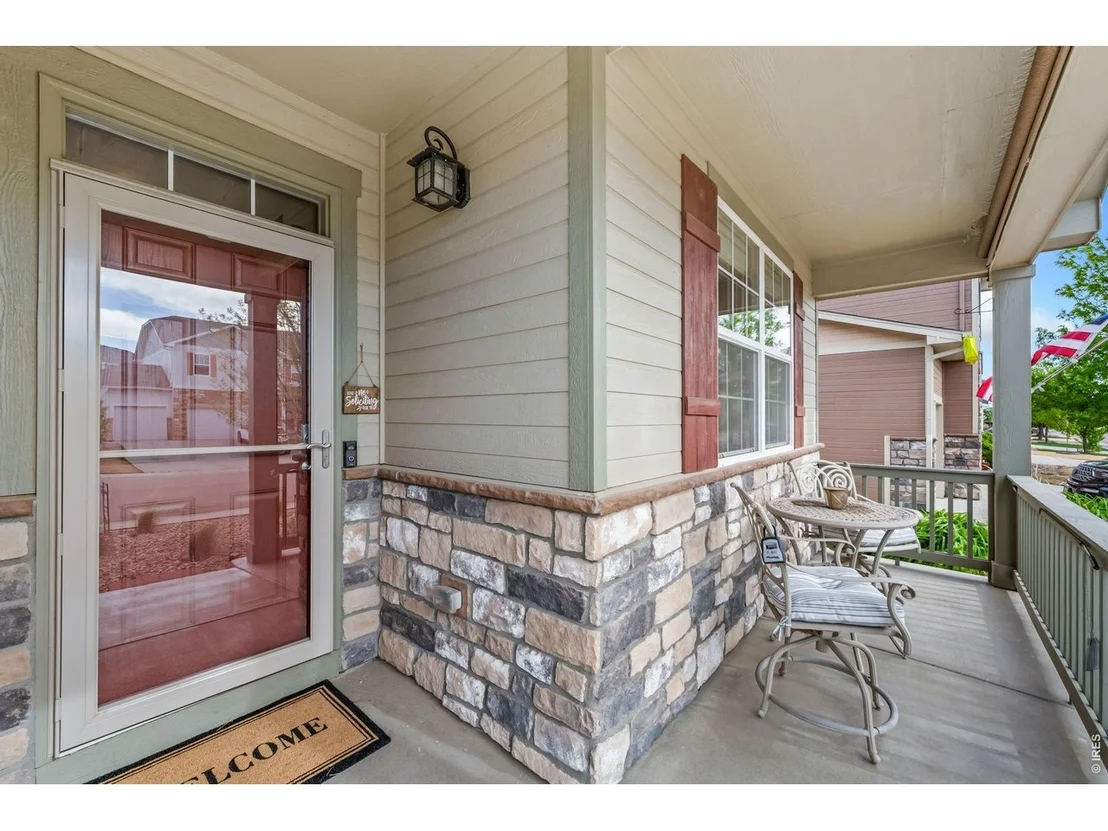 Photo of 10398 Stagecoach Ave
