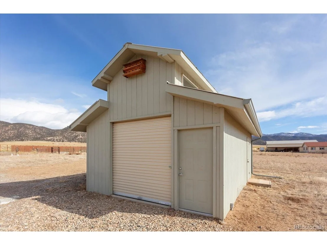 Photo of 10627 Sunnyside Cir