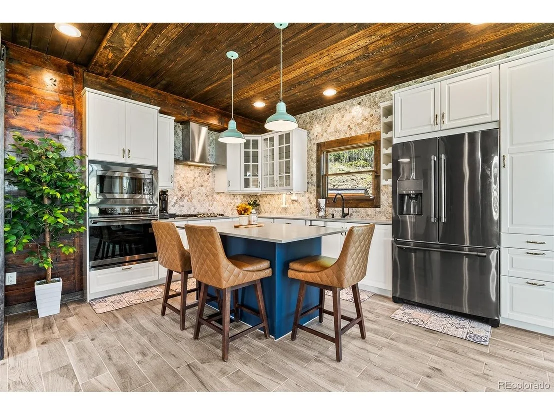 Photo of 1023 Mexican Ridge Cir