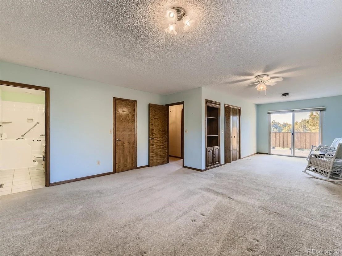 Photo of 7992 E Windcrest Row