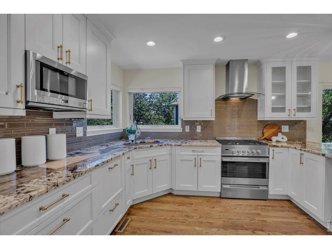 Photo of 4874 Dakota Blvd