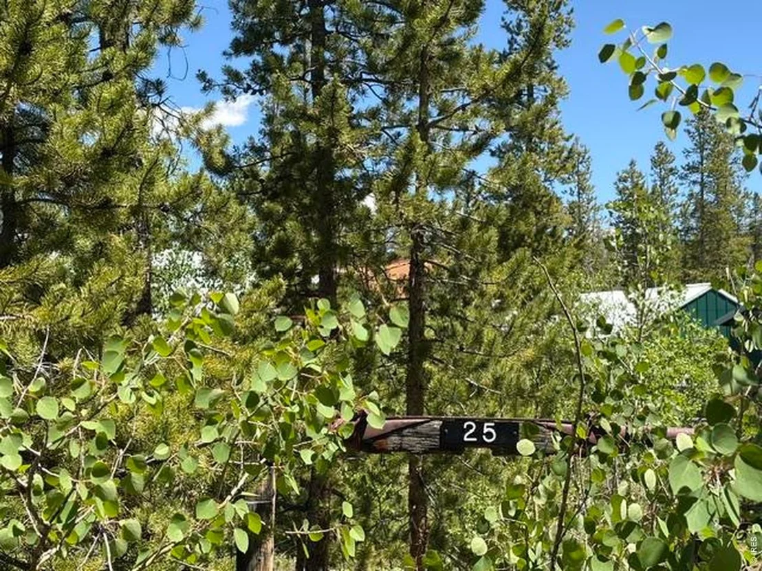 Photo of 25 Aspen Dr
