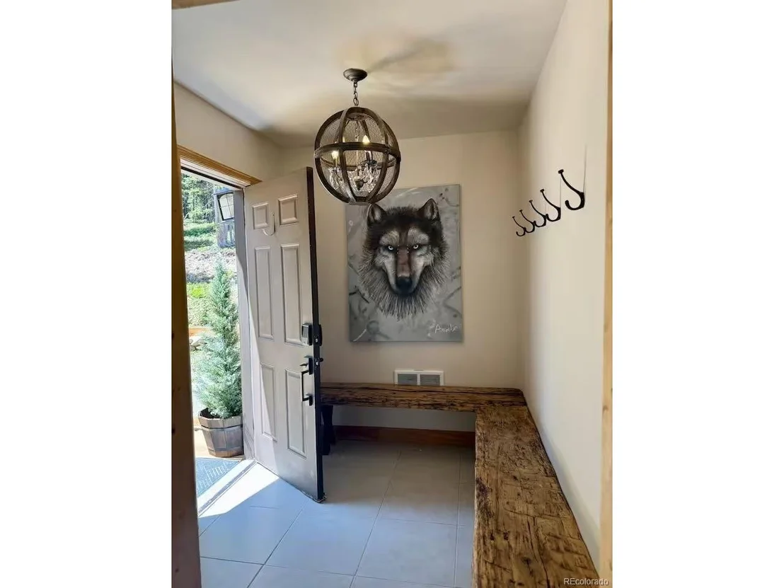 Photo of 215 Bum Dr