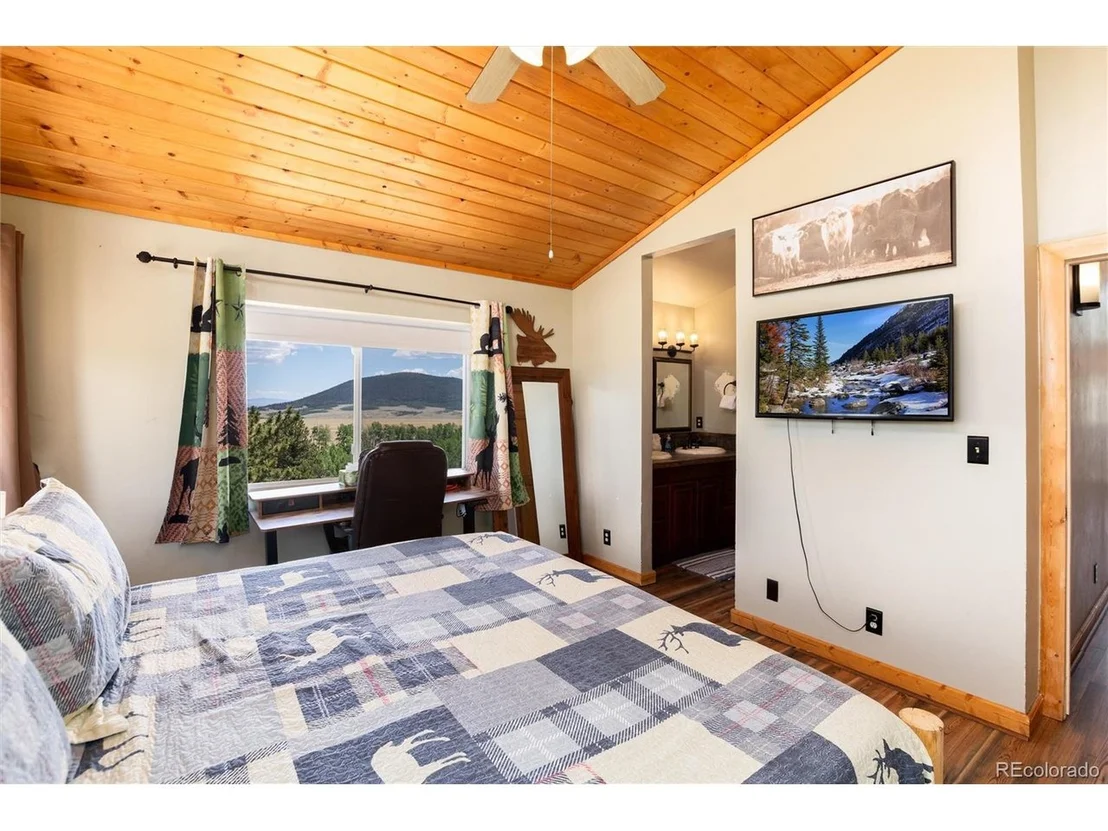 Photo of 1301 Sheep Ridge Rd