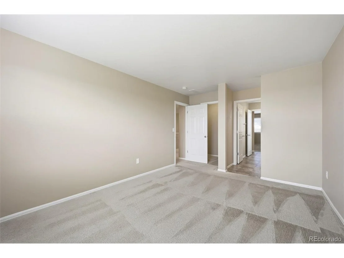 Photo of 42007 Westchester Cir