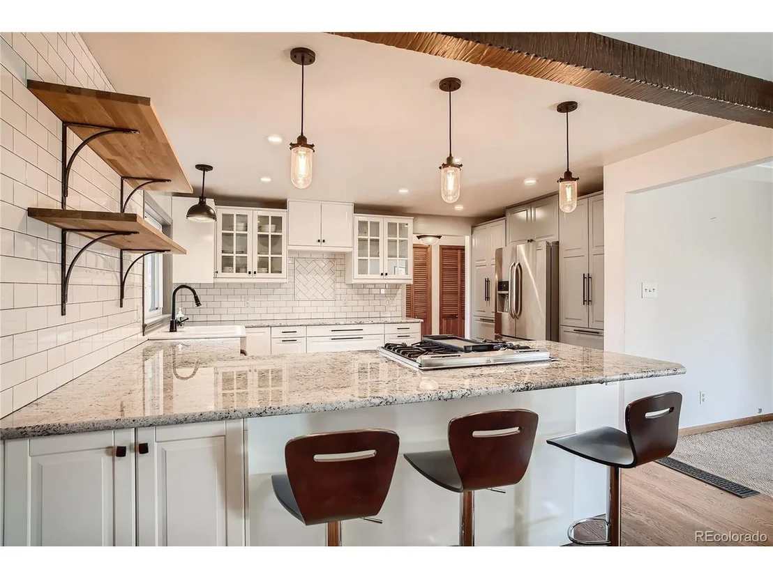 Photo of 6988 Carr Ct