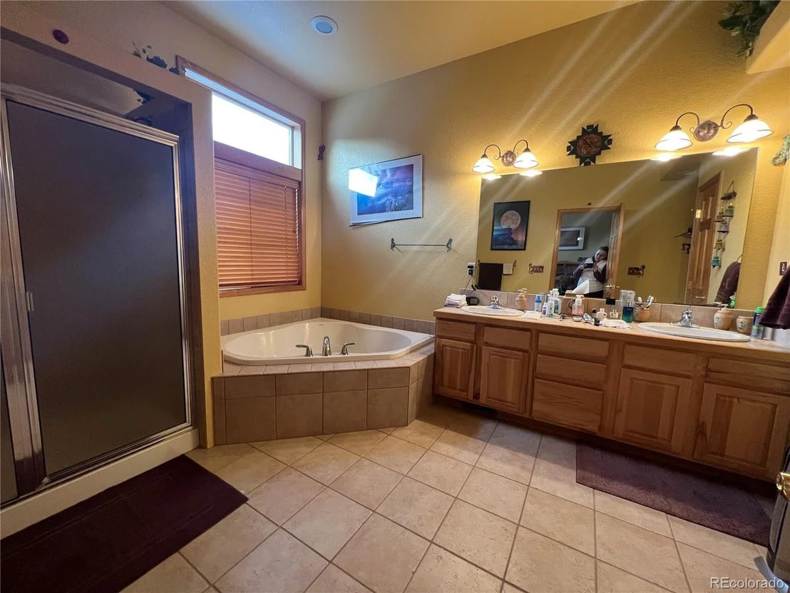 Photo of 67 Burland Dr