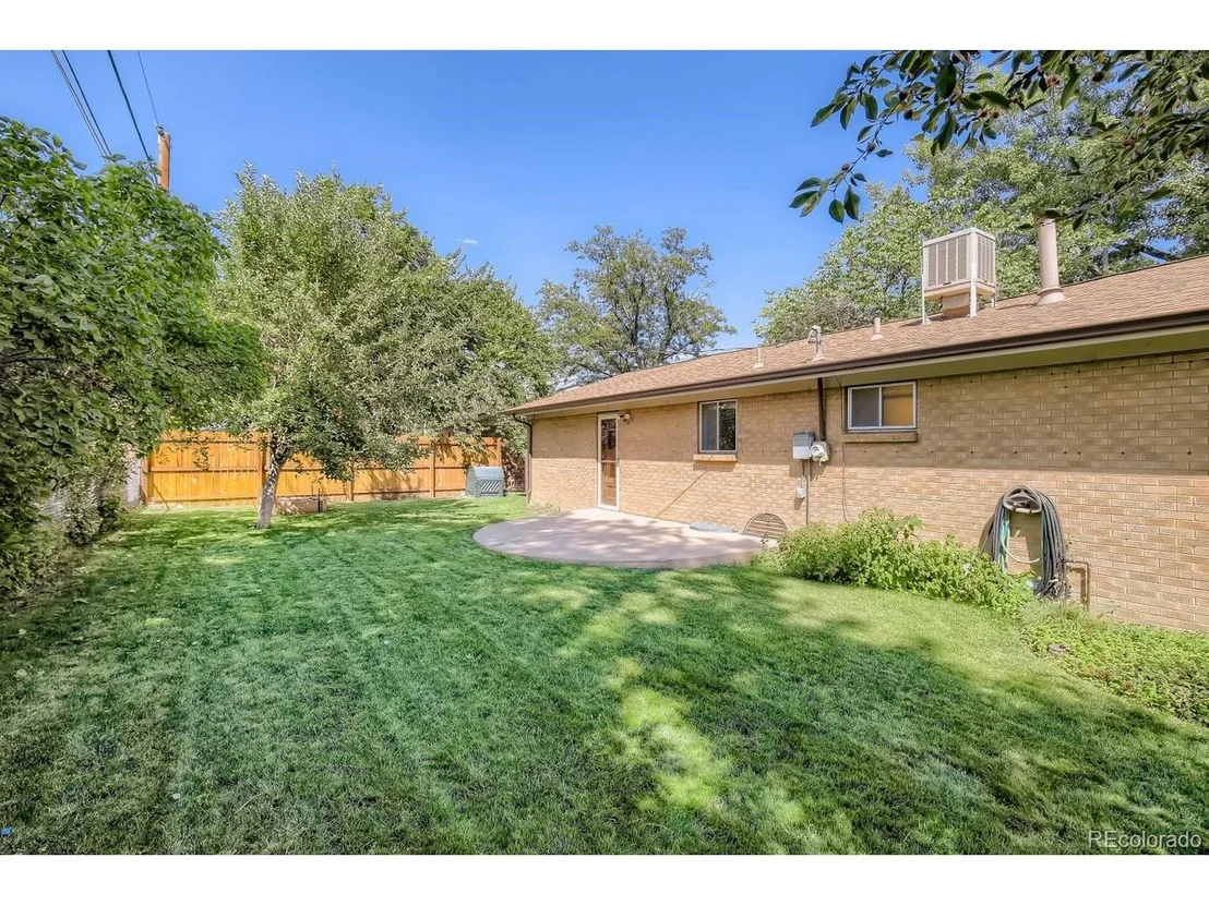 Photo of 5349 Flower Cir