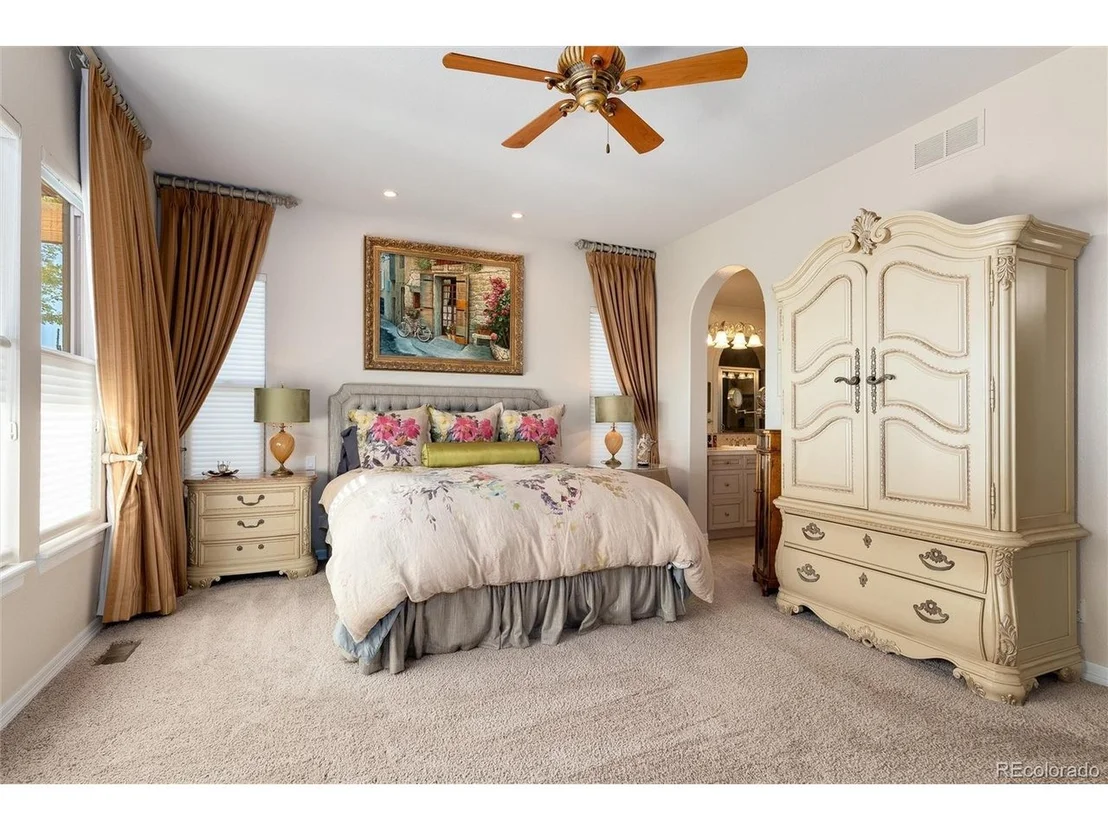Photo of 9703 Sunset Hill Cir